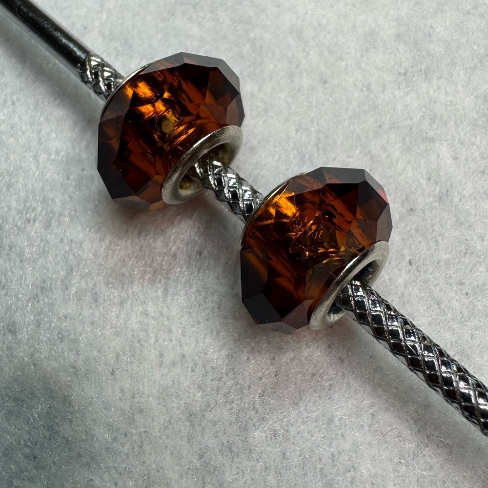 5/$20 single Faceted Charm Bead